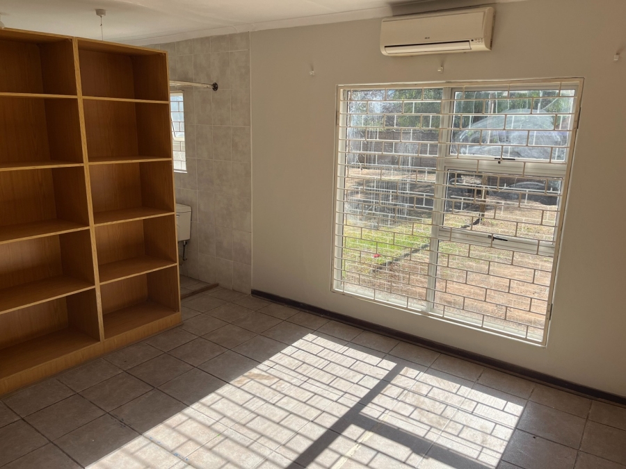 To Let 7 Bedroom Property for Rent in Groenvlei Sh Free State